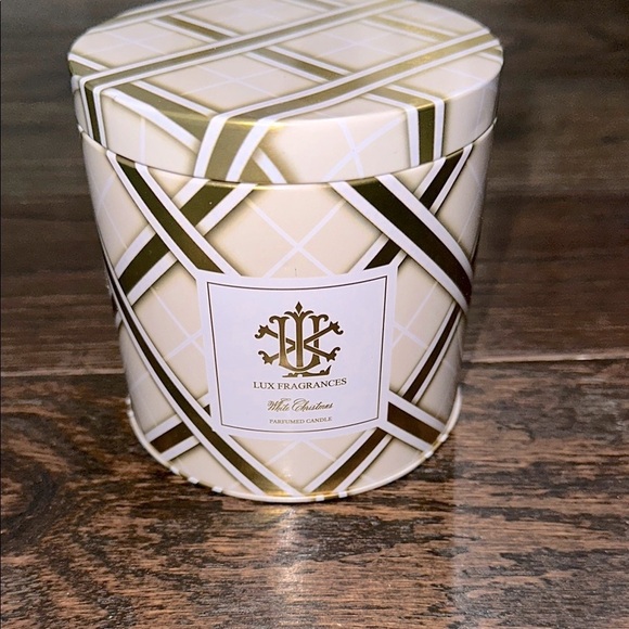 Lux fragrances candle white Christmas - Picture 2 of 6